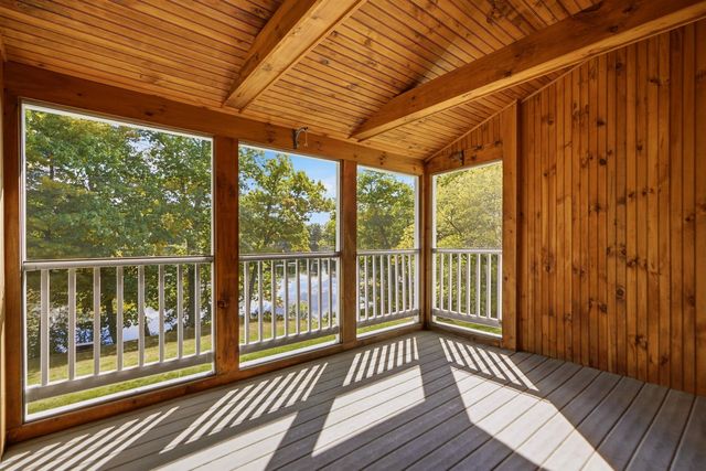 71 N High St Unit 3, Derry, NH 03038
