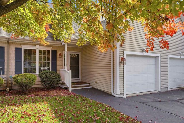 71 N High St Unit 3, Derry, NH 03038