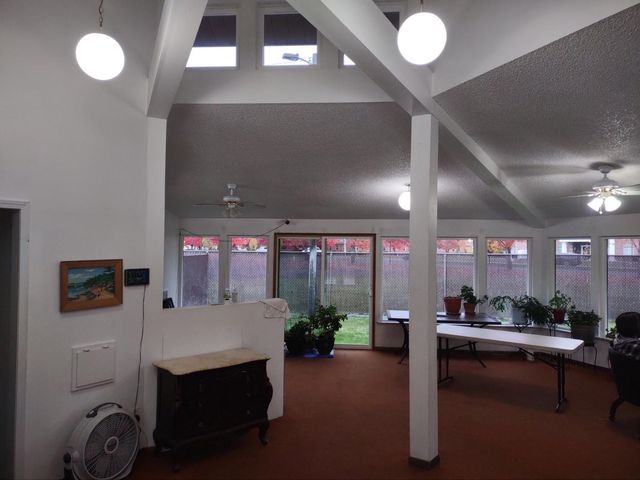 9024 N Country Homes Blvd, Spokane, WA 99218