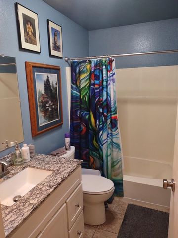 9024 N Country Homes Blvd, Spokane, WA 99218