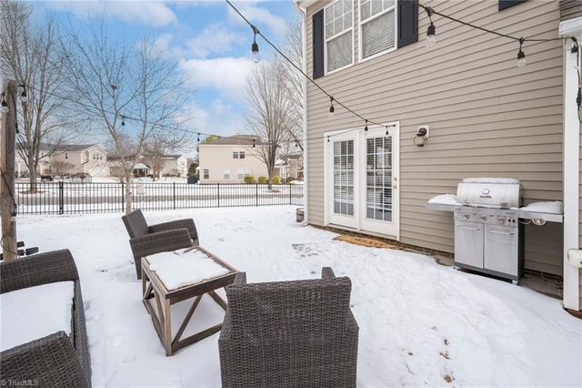 117 Windsor Circle, Advance, NC 27006