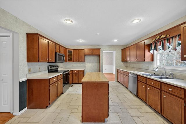 208 Coachman Drive, Aiken, SC 29803