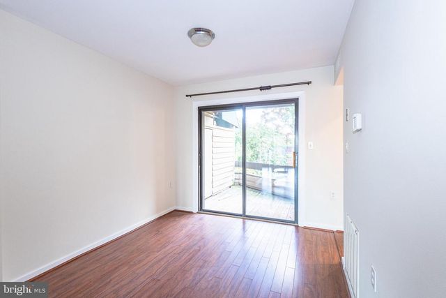 4 PRESIDENT POINT DR #A3, Annapolis, MD 21403