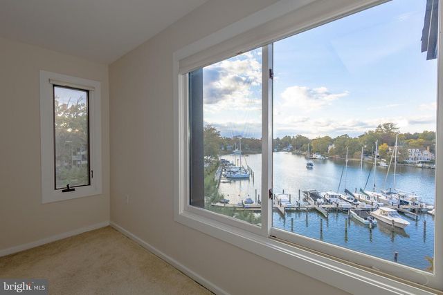 4 PRESIDENT POINT DR #A3, Annapolis, MD 21403