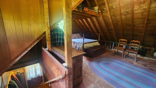 1372 Potash Brook Road, Chester, VT 05143