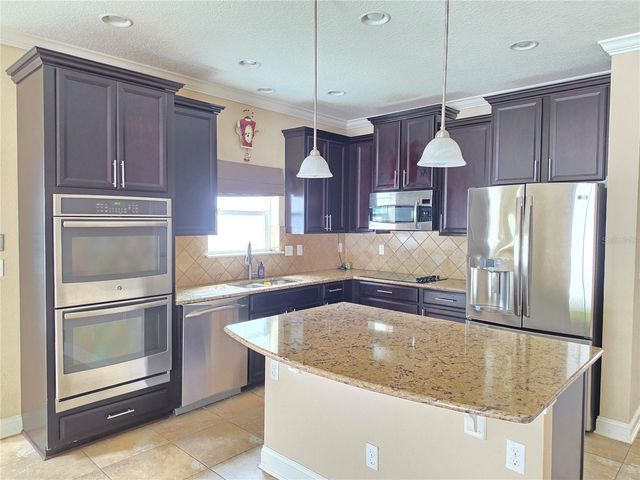 404 PAISLEY PLACE, St Johns, FL 32259