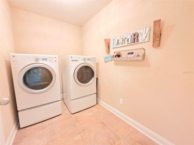 404 PAISLEY PLACE, St Johns, FL 32259