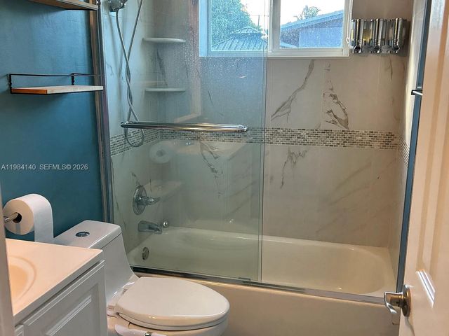 16231 SW 99th Ct, Miami, FL 33157