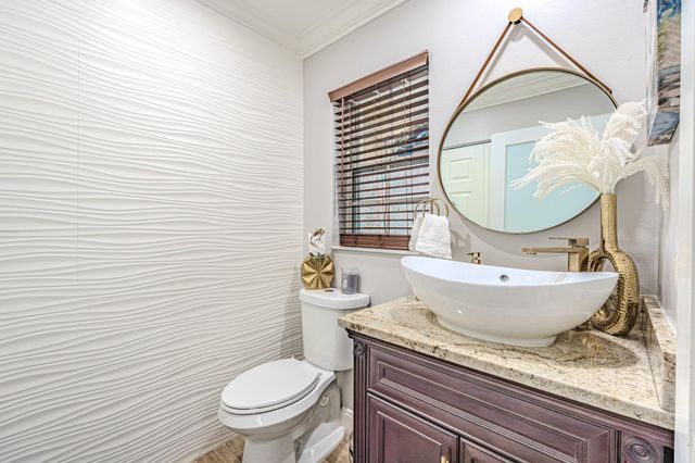 405 Maplewood Drive 405, Greenacres, FL 33415