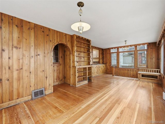 1912 N Greenwood St, Pueblo, CO 81003