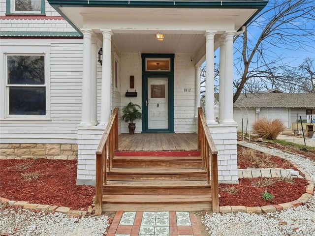 1912 N Greenwood St, Pueblo, CO 81003