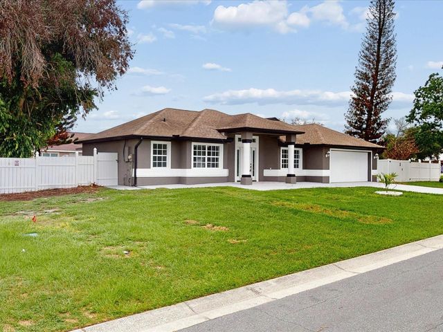 2401 BEL AIR CIRCLE, Kissimmee, FL 34743