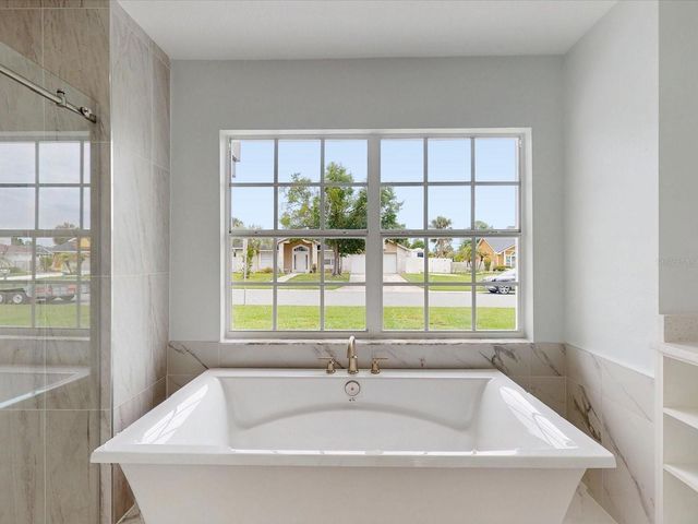 2401 BEL AIR CIRCLE, Kissimmee, FL 34743