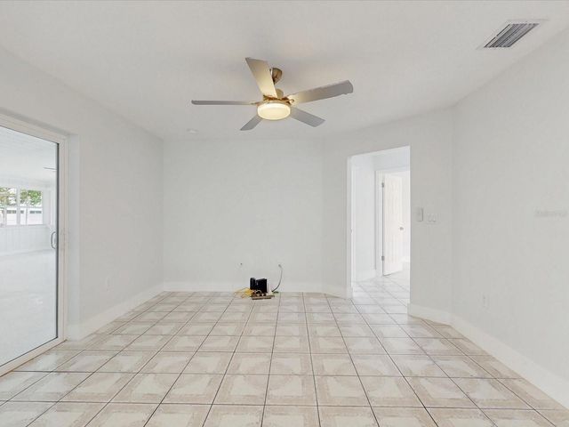 2401 BEL AIR CIRCLE, Kissimmee, FL 34743