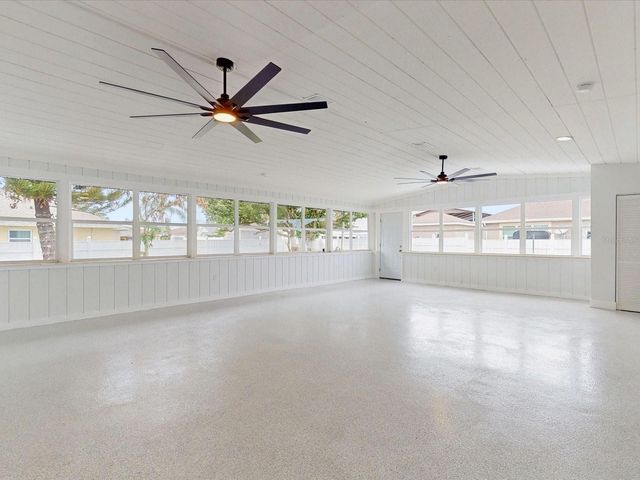 2401 BEL AIR CIRCLE, Kissimmee, FL 34743