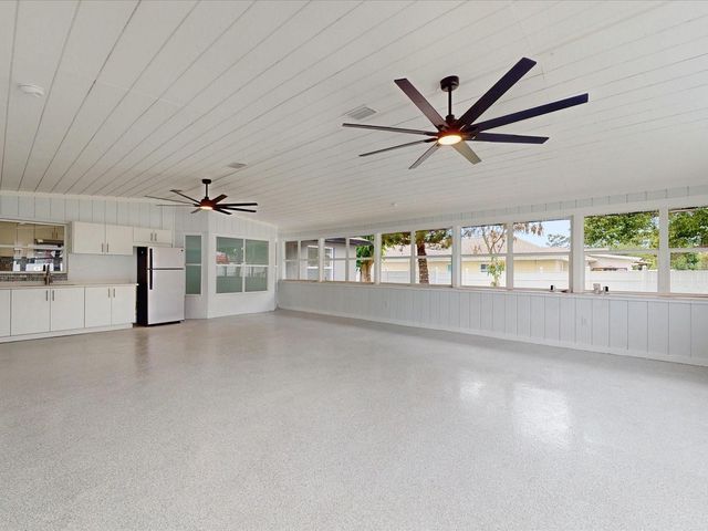 2401 BEL AIR CIRCLE, Kissimmee, FL 34743