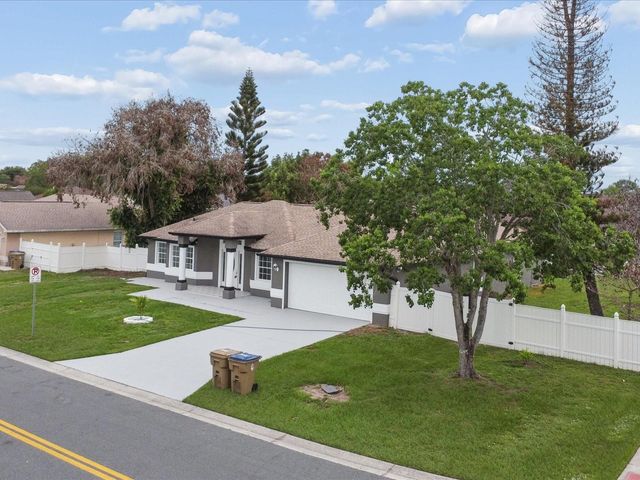 2401 BEL AIR CIRCLE, Kissimmee, FL 34743