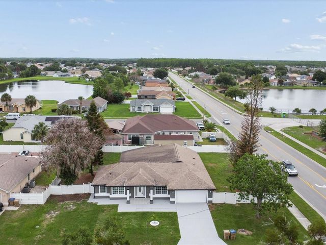 2401 BEL AIR CIRCLE, Kissimmee, FL 34743