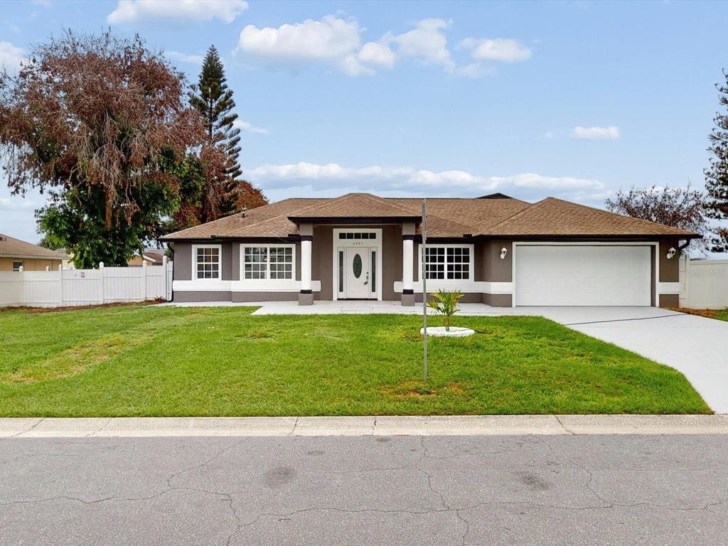 2401 BEL AIR CIRCLE, Kissimmee, FL 34743