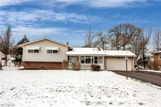 6304 Meadowbrook Drive, Mentor, OH 44060