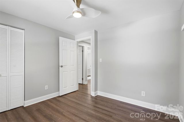716 Regency Drive, Charlotte, NC 28211