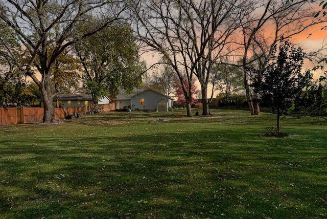 2919 S MOON BEAM COURT, Appleton, WI 54915