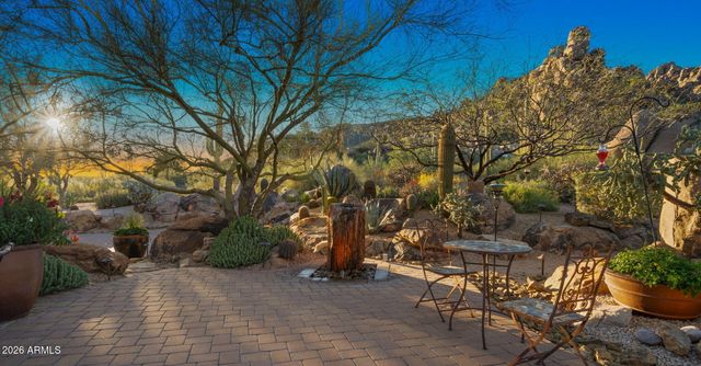 35035 N WHILEAWAY Road, Carefree, AZ 85377