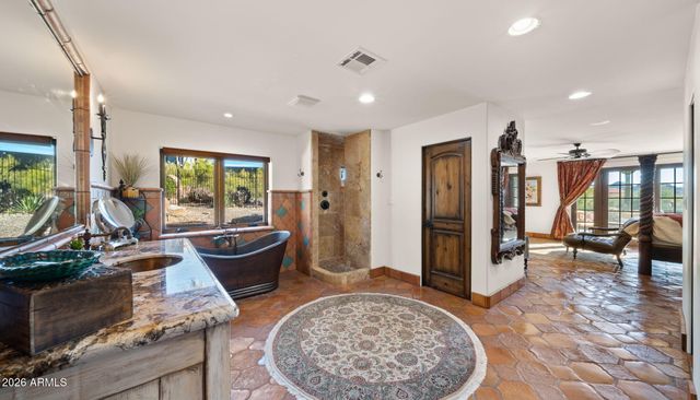 35035 N WHILEAWAY Road, Carefree, AZ 85377