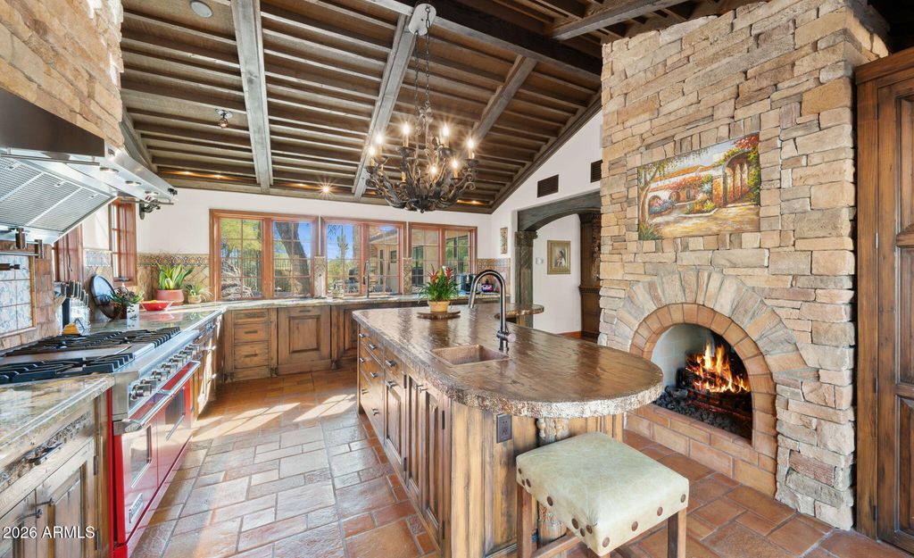 35035 N WHILEAWAY Road, Carefree, AZ 85377 — photo 4