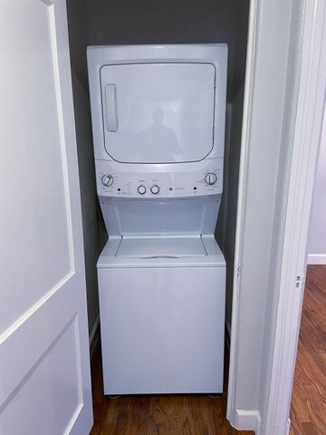 5024 W University Boulevard, Dallas, TX 75209