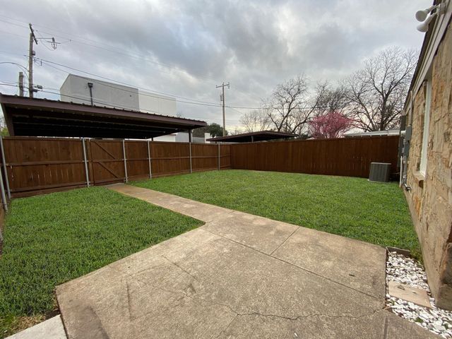 5024 W University Boulevard, Dallas, TX 75209