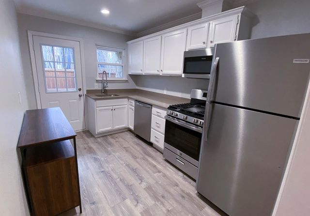 5024 W University Boulevard, Dallas, TX 75209