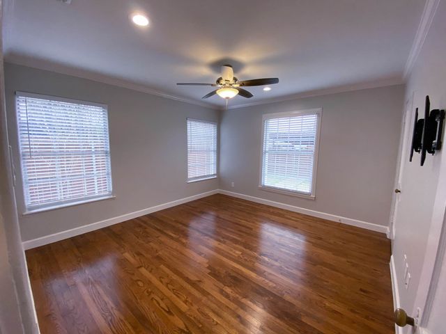 5024 W University Boulevard, Dallas, TX 75209