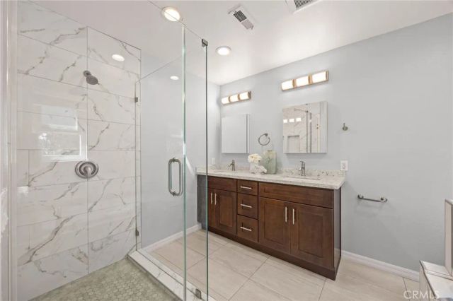 15 Bluecoat, Irvine, CA 92620