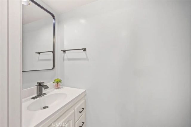 15 Bluecoat, Irvine, CA 92620