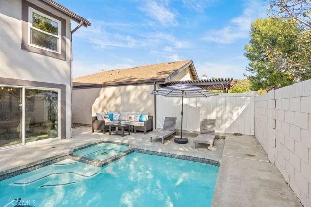 15 Bluecoat, Irvine, CA 92620