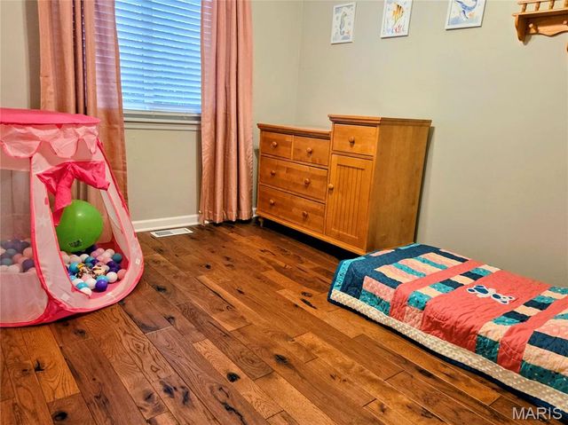 3967 Summerview Drive, St Charles, MO 63304