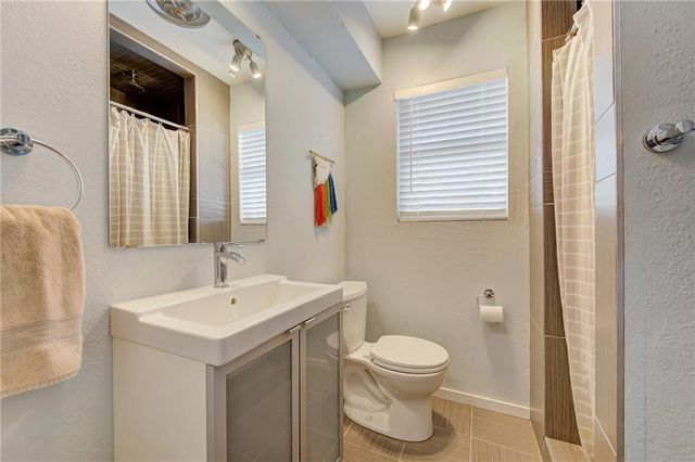 2105 NW 59th Place, Oklahoma City, OK 73112