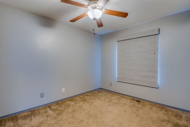 606 S Reece Rd, Goddard, KS 67052