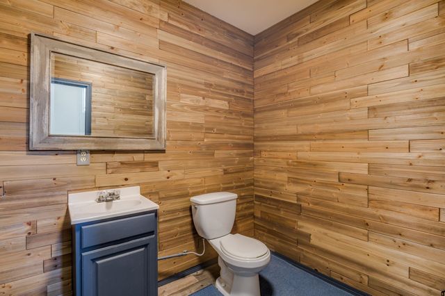 606 S Reece Rd, Goddard, KS 67052