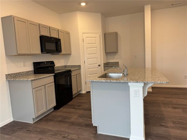 406 A W Cloud Drive, Siloam Springs, AR 72761