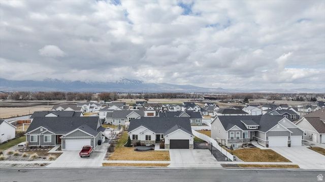 659 S 330 W, Providence, UT 84332