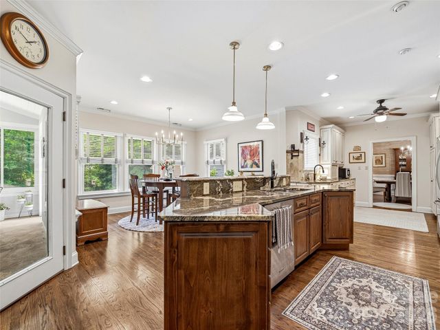 1005 Windsor Drive, Asheville, NC 28803