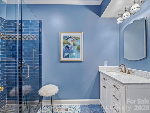 1005 Windsor Drive, Asheville, NC 28803
