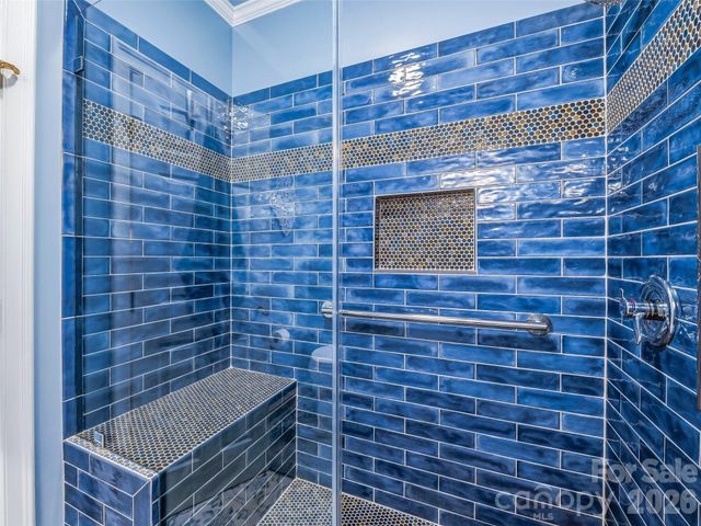 1005 Windsor Drive, Asheville, NC 28803