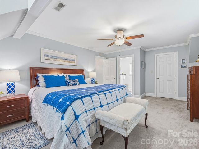 1005 Windsor Drive, Asheville, NC 28803