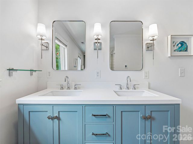 1005 Windsor Drive, Asheville, NC 28803