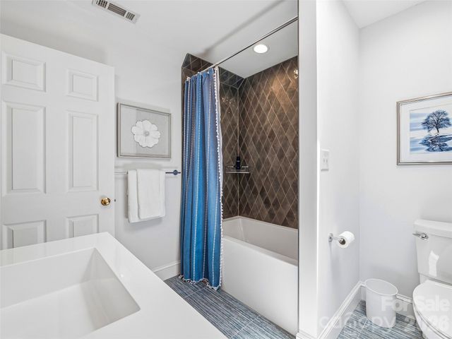 1005 Windsor Drive, Asheville, NC 28803