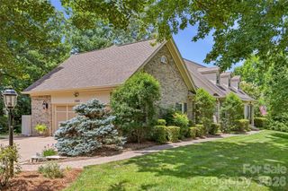 1005 Windsor Drive, Asheville, NC 28803