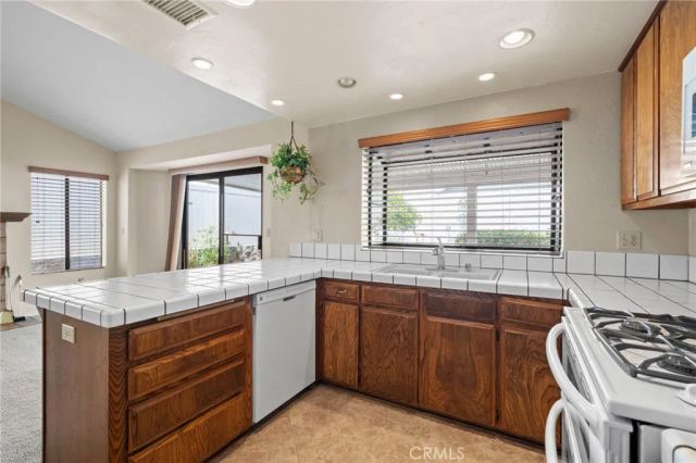 8537 Snow White Drive, El Cajon, CA 92021